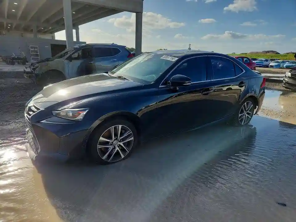 JTHBA1D26J5067647 2018 LEXUS IS-0