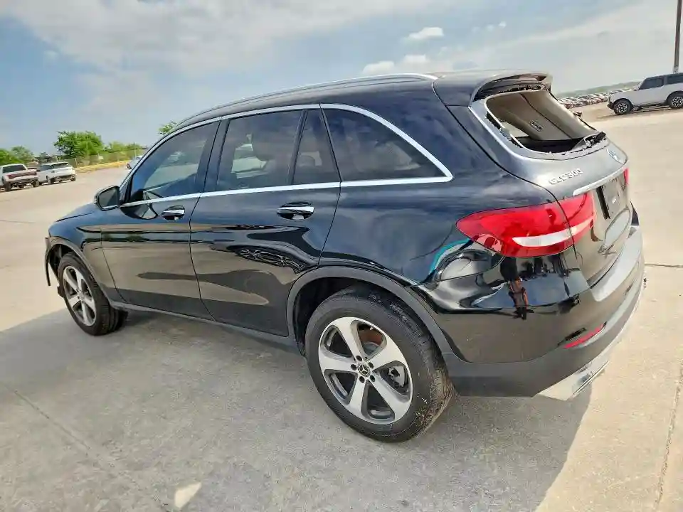 WDC0G4JB0JV062919 2018 MERCEDES-BENZ GLC-CLASS-1