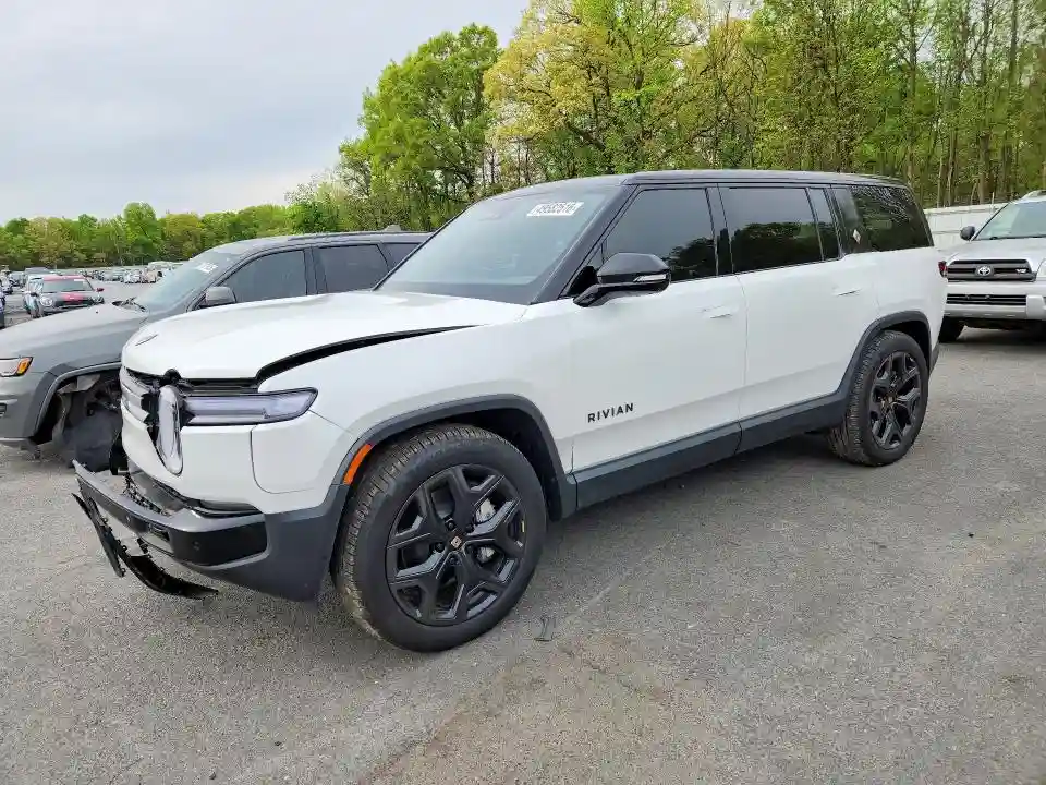 7PDSGBBA2SN055358 2025 RIVIAN RIS-0