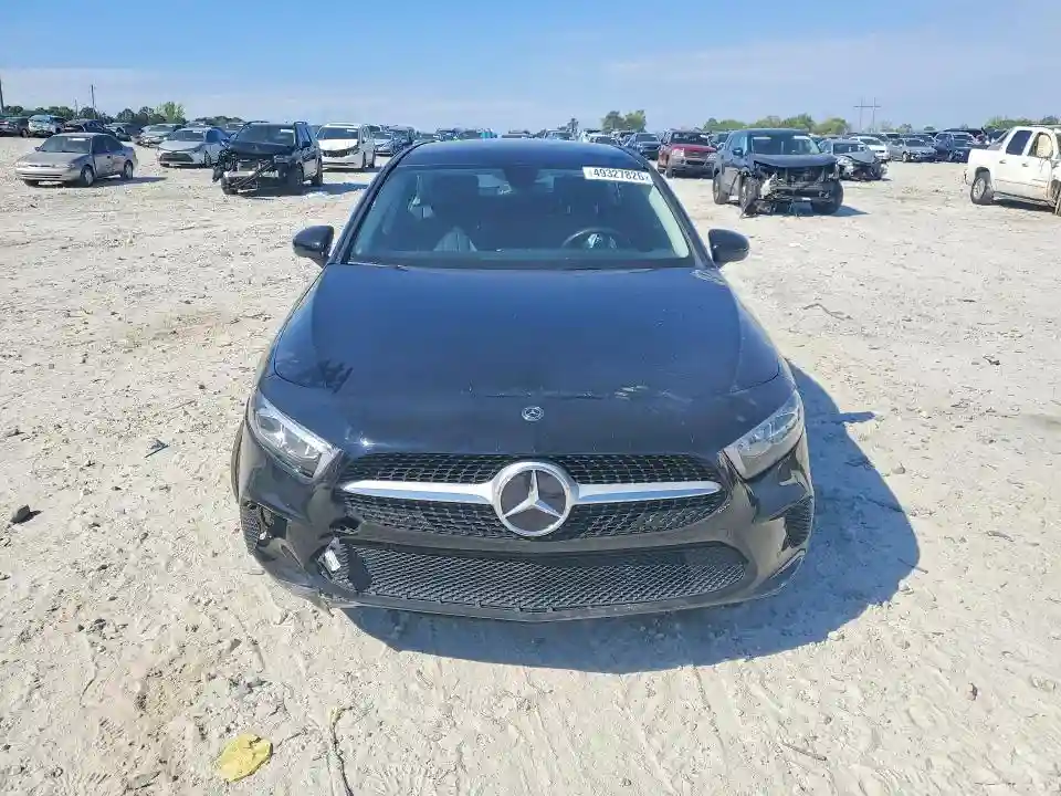 WDD3G4EB5KW026075 2019 MERCEDES-BENZ A-CLASS-4