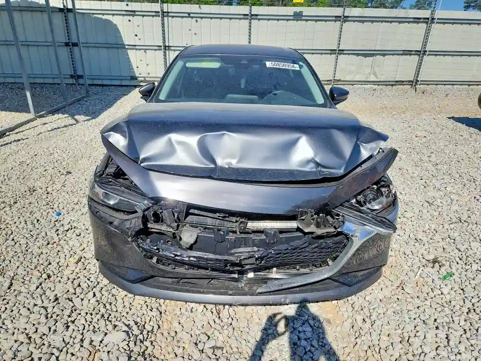 3MZBPACM6PM374173 2023 MAZDA 3-4