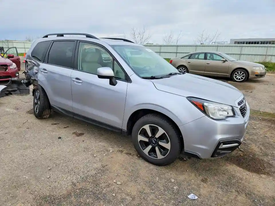 JF2SJAECXHH402914 2017 SUBARU FORESTER-3
