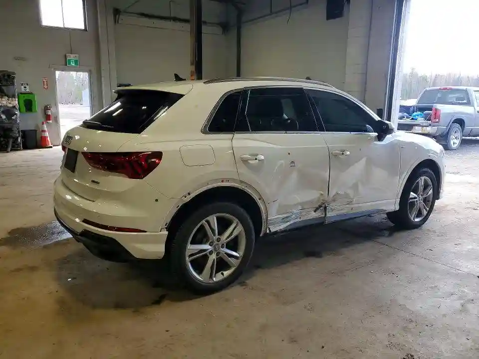 WA1EECF39L1072060 2020 AUDI Q3-2