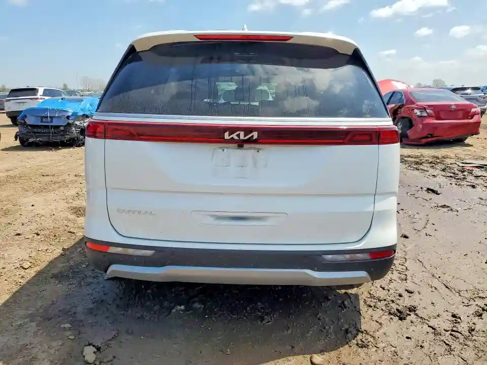KNDNB4H38R6389776 2024 KIA CARNIVAL L-5