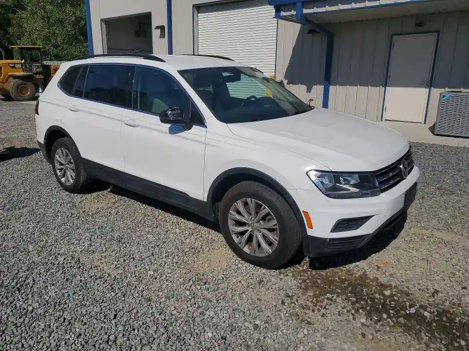 3VV2B7AX5KM040762 2019 VOLKSWAGEN TIGUAN-3