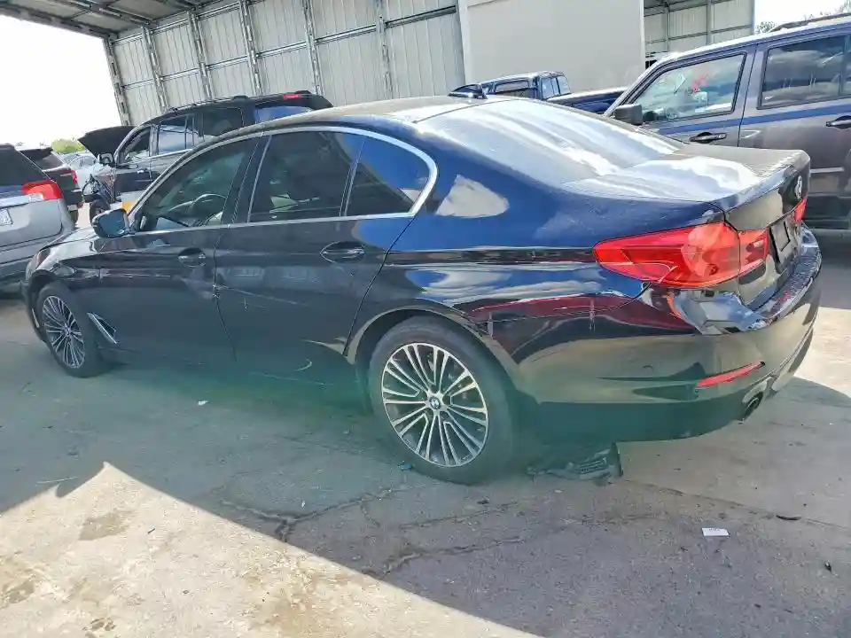 WBAJR3C03LWW83110 2020 BMW 5 SERIES-1