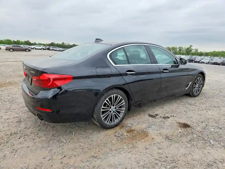 WBAJA7C53JWC74681 2018 BMW 5 SERIES-2