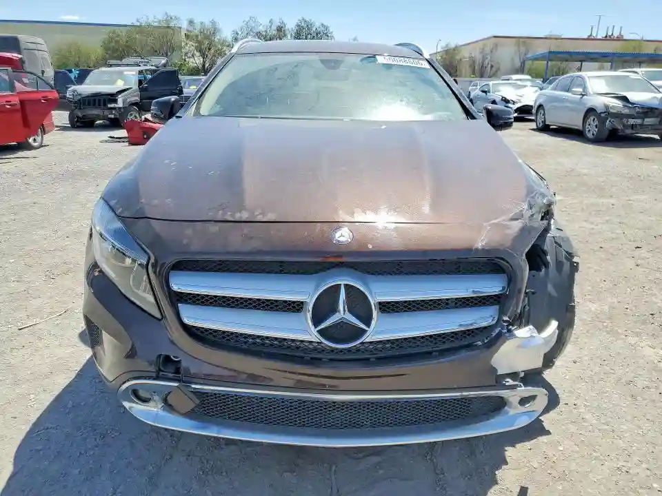 WDCTG4EB9GJ198733 2016 MERCEDES-BENZ GLA-CLASS-4