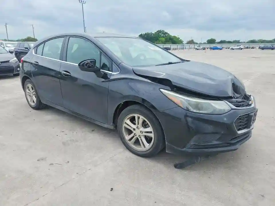 3G1BE6SM4JS529208 2018 CHEVROLET CRUZE-3
