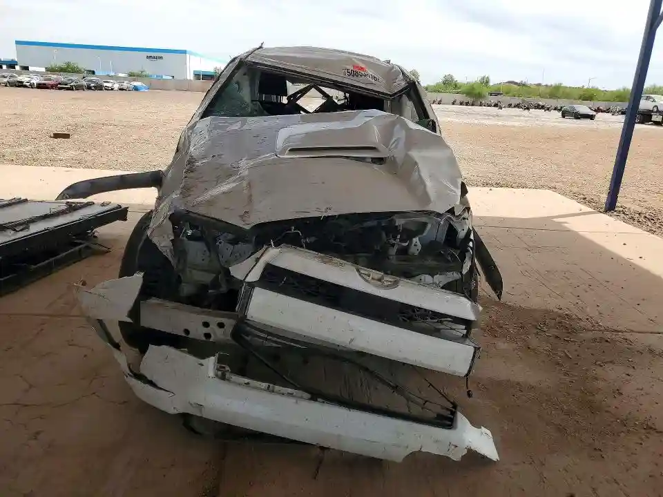 JTESU5JR6N6014363 2022 TOYOTA 4RUNNER-4