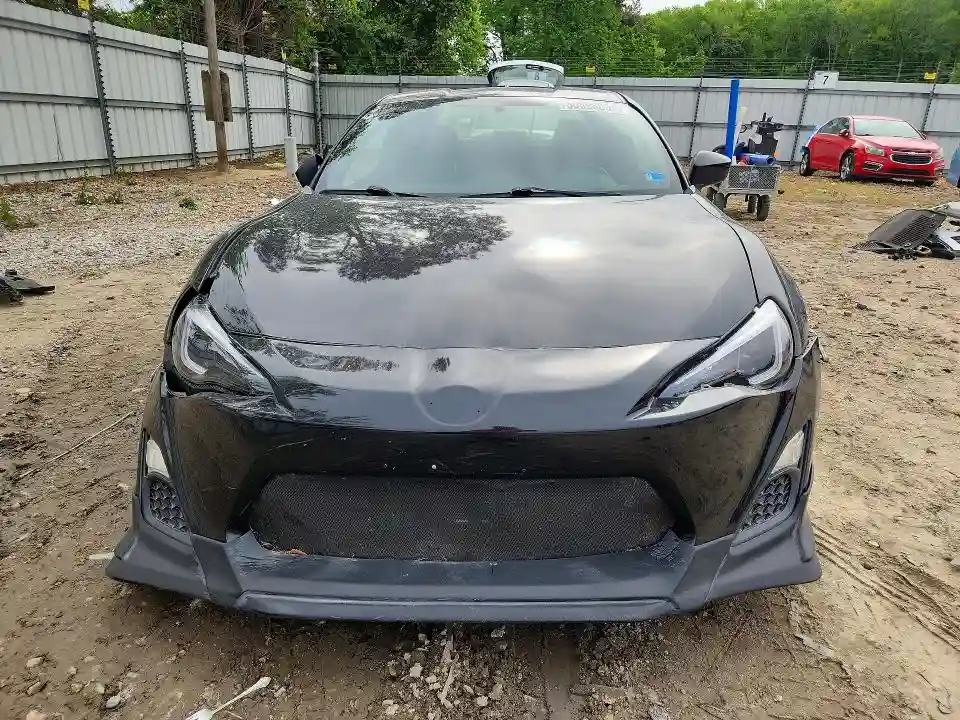 JF1ZNAA15F9703819 2015 SCION FR-S BASE-4