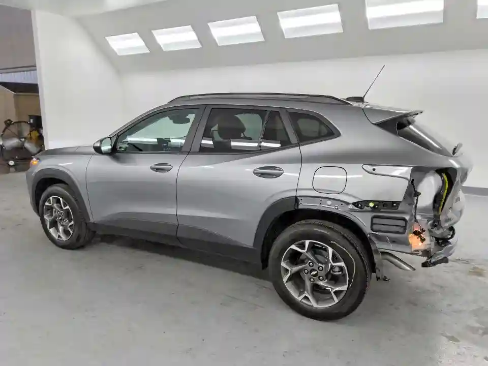 KL77LHEPXSC170097 2025 CHEVROLET TRAX-1