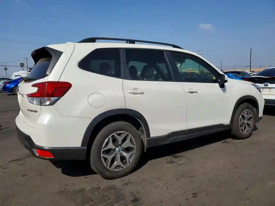 JF2SKAGC8KH412827 2019 SUBARU FORESTER-2