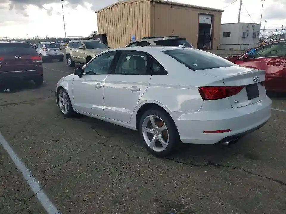WAUACGFF8F1128325 2015 AUDI A3-1