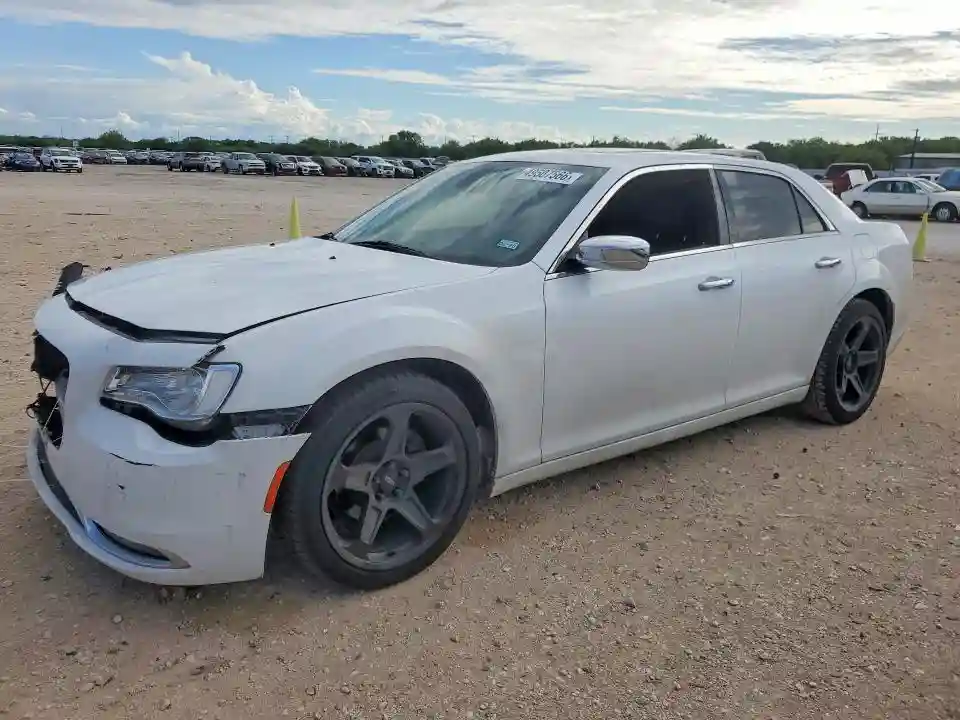 2C3CCAEGXLH145812 2020 CHRYSLER 300-0