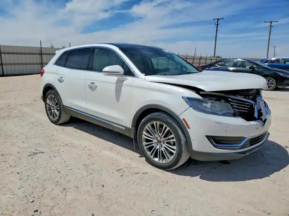 2LMPJ8LR7JBL37267 2018 LINCOLN MKX-3