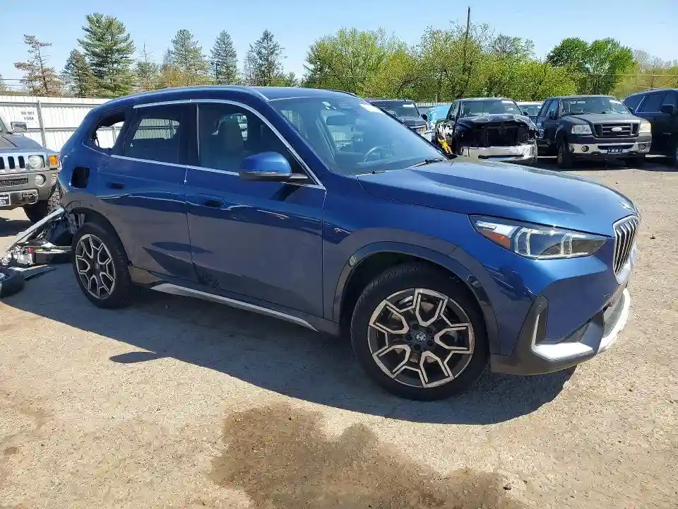 WBX73EF06S5191488 2025 BMW X1-3