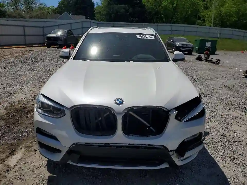 5UXTR9C5XJLC83085 2018 BMW X3-4