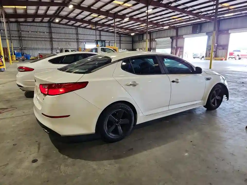 KNAGM4A76F5639417 2015 KIA OPTIMA-2