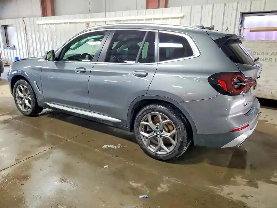 5UX53DP02P9S10890 2023 BMW X3-1