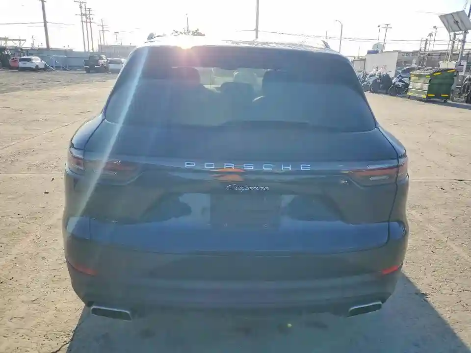 WP1AA2AY7LDA08867 2020 PORSCHE CAYENNE-5