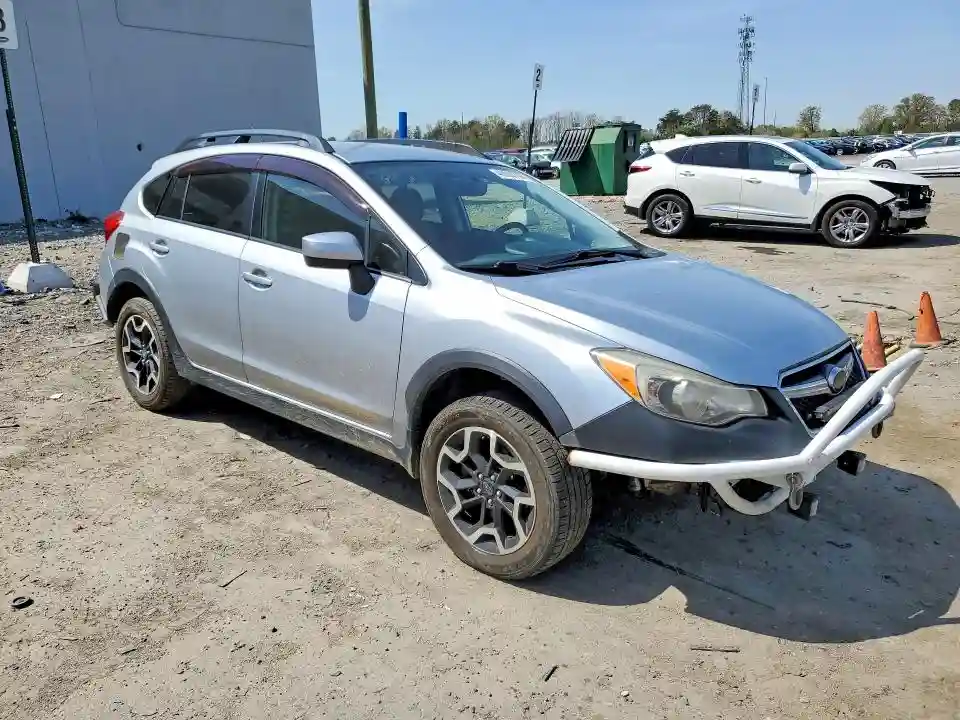 JF2GPABC1HG210683 2017 SUBARU CROSSTREK-3