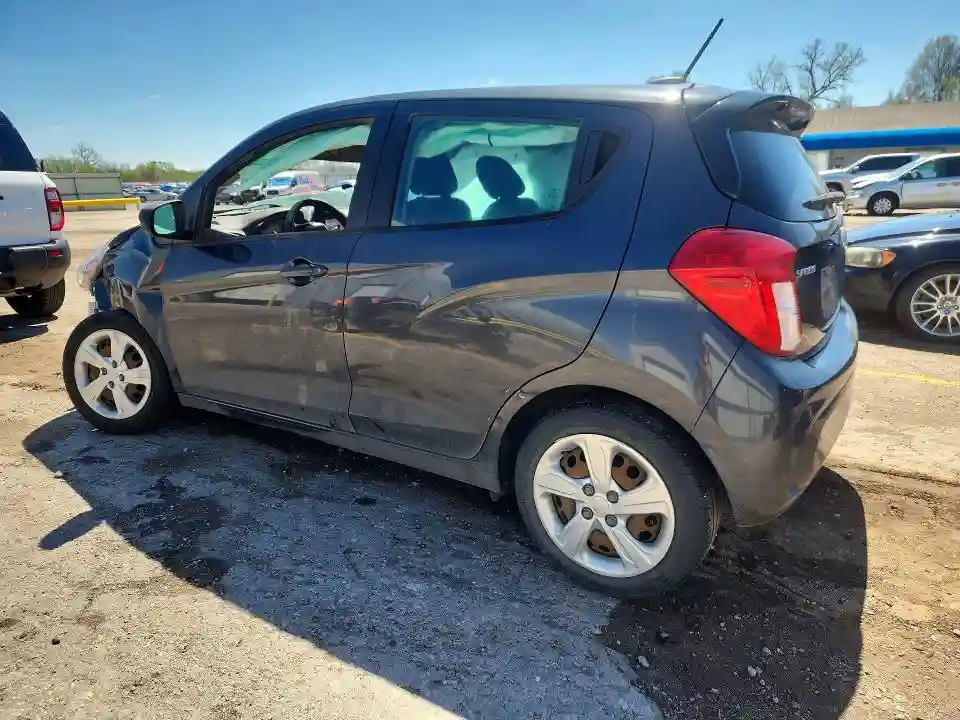 KL8CB6SA0LC475904 2020 CHEVROLET SPARK-2
