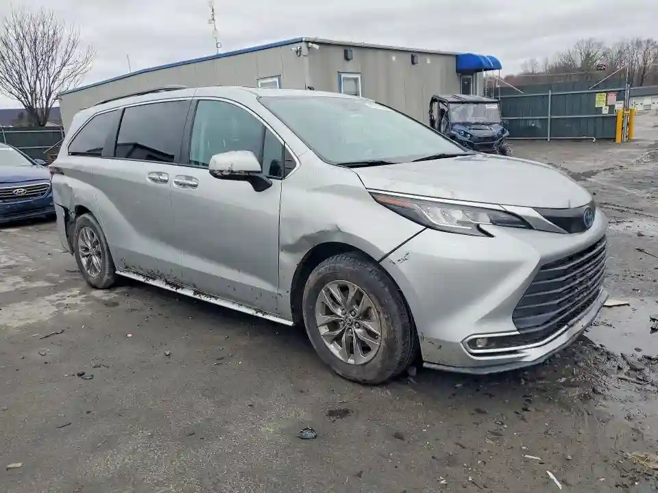 5TDYRKEC2PS143286 2023 TOYOTA SIENNA-3