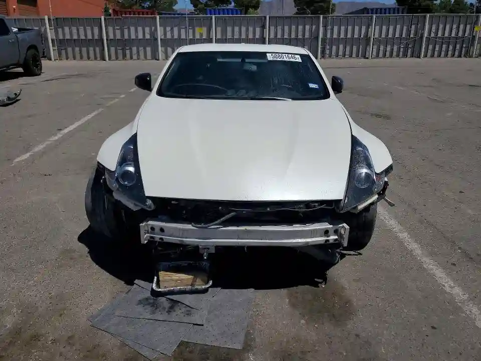 JN1AZ4EH4FM443692 2015 NISSAN 370Z-4