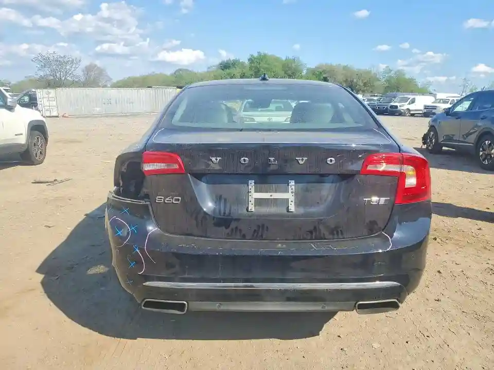 LYV402TK3JB166320 2018 VOLVO S60-5