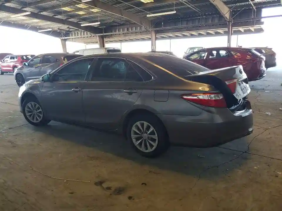4T4BF1FKXGR563373 2016 TOYOTA CAMRY-1