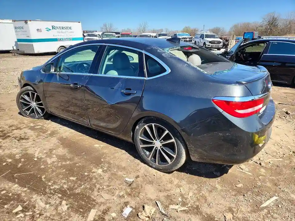 1G4PR5SK3H4105681 2017 BUICK VERANO-1