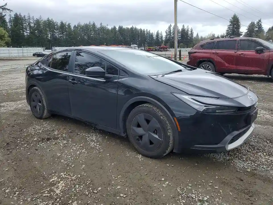 JTDACACU4P3010068 2023 TOYOTA PRIUS-3