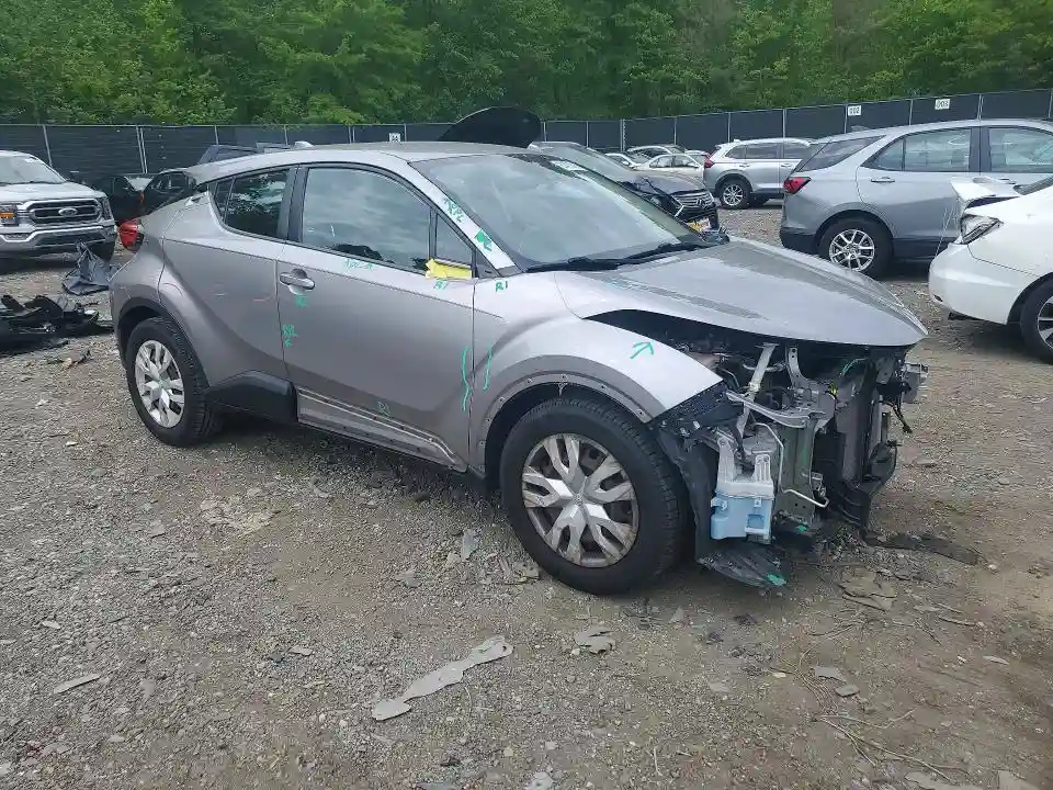 NMTKHMBX2LR104394 2020 TOYOTA C-HR-3