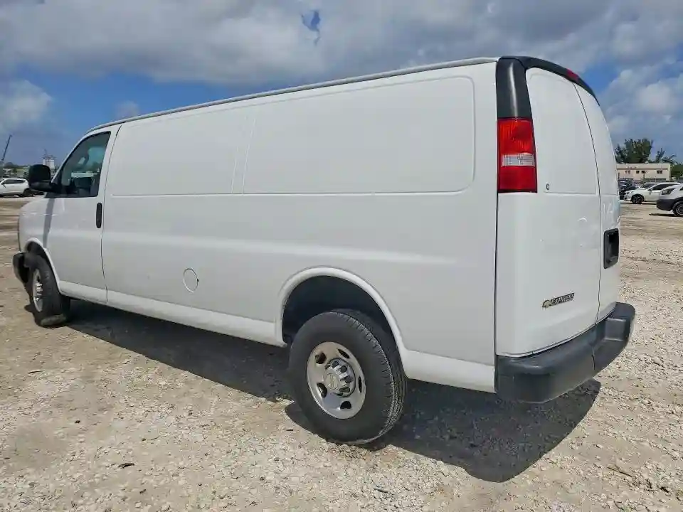 1GCWGBFP1P1258375 2023 CHEVROLET EXPRESS-1