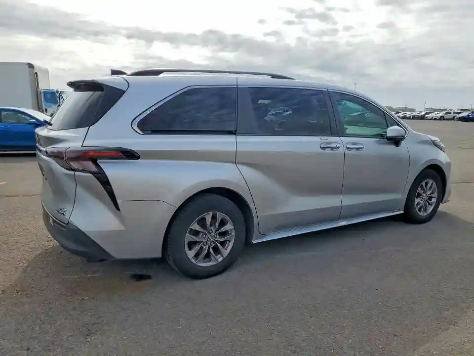 5TDYRKEC3PS144026 2023 TOYOTA SIENNA-2