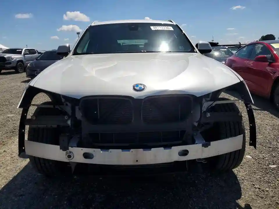 5UXWX7C50H0S19363 2017 BMW X3-4
