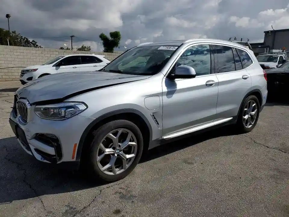 5UXTS1C09M9H15211 2021 BMW X3-0