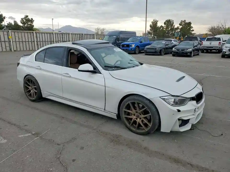 WBA3A9G54FNS66386 2015 BMW 3 SERIES-3