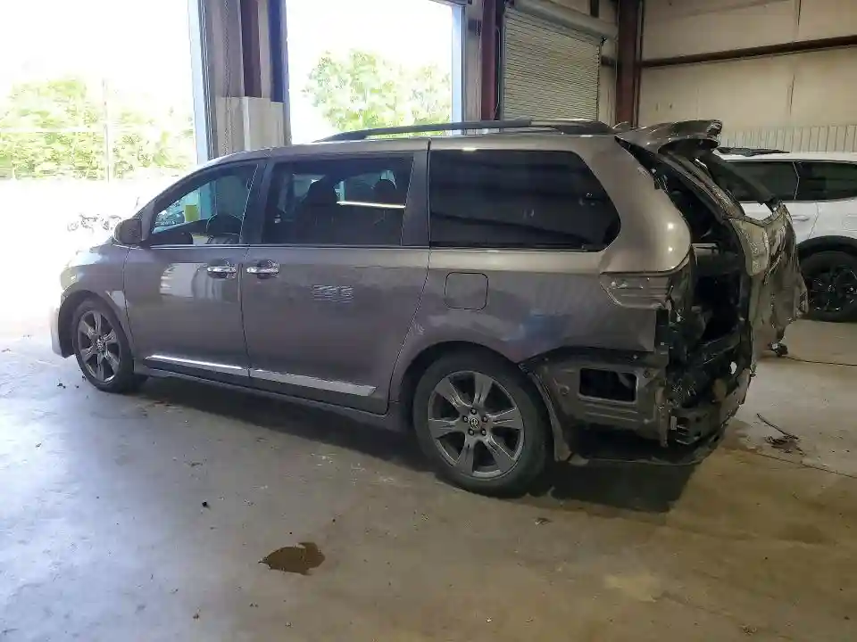 5TDXZ3DC1LS081795 2020 TOYOTA SIENNA-1