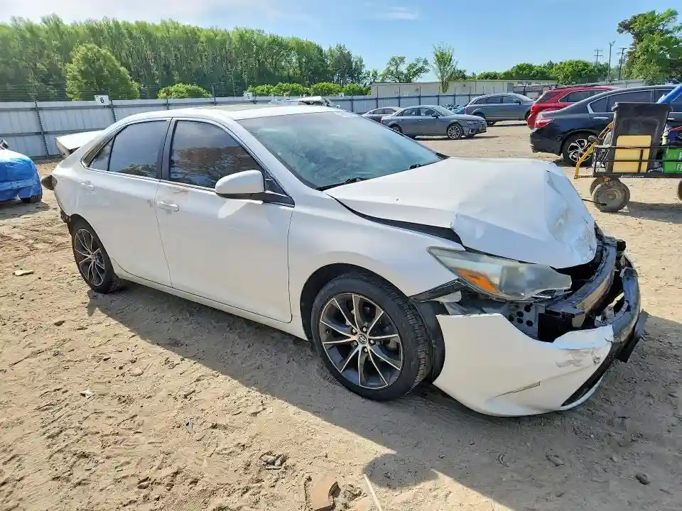 4T1BF1FK0GU128856 2016 TOYOTA CAMRY-3