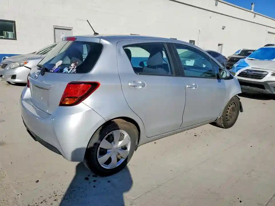 VNKKTUD32FA031076 2015 TOYOTA YARIS-2