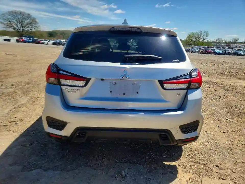 JA4ARUAU0MU015416 2021 MITSUBISHI OUTLANDER-5