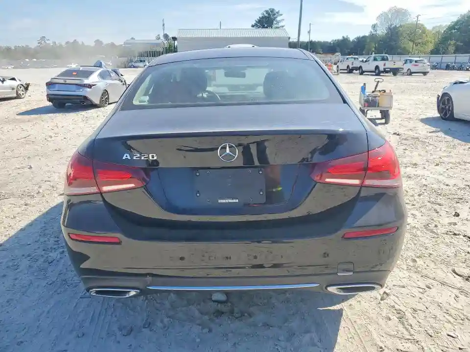 WDD3G4EB5KW026075 2019 MERCEDES-BENZ A-CLASS-5