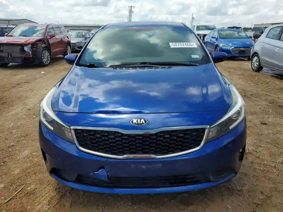 3KPFK4A76HE136143 2017 KIA FORTE-4