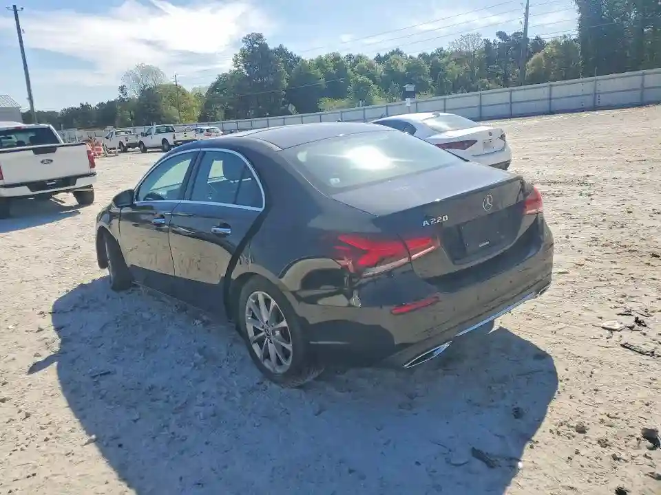 WDD3G4EB5KW026075 2019 MERCEDES-BENZ A-CLASS-1
