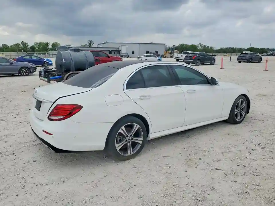 WDDZF4JB0KA533515 2019 MERCEDES-BENZ E-CLASS-2