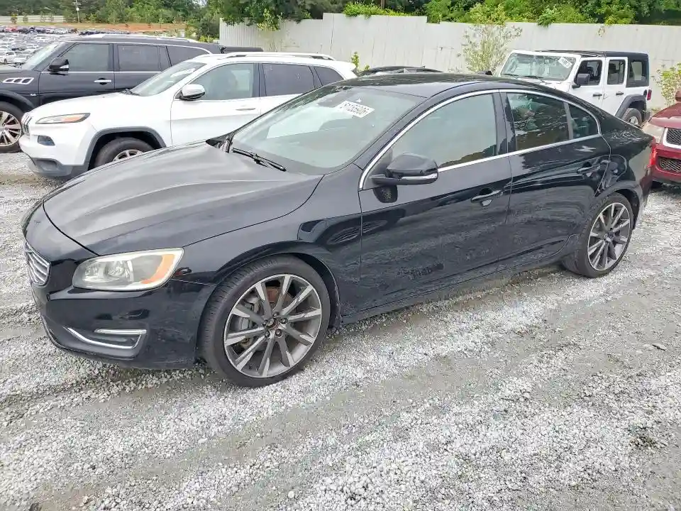 YV1612TM5F1359343 2015 VOLVO S60-0