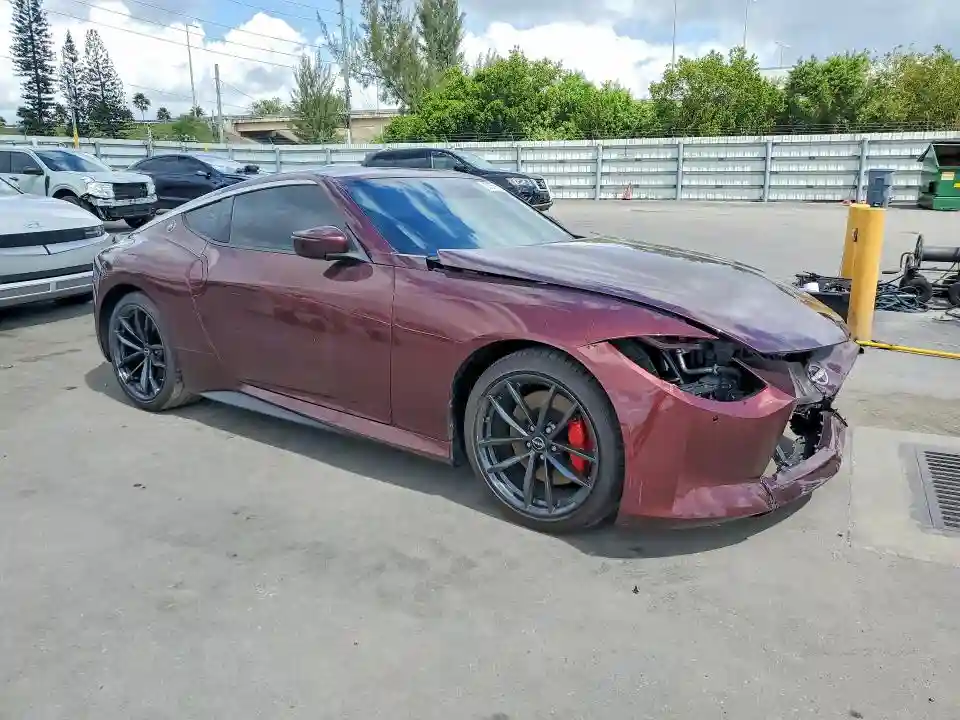 JN1BZ4BH8RM361669 2024 NISSAN Z PERFORMA-3