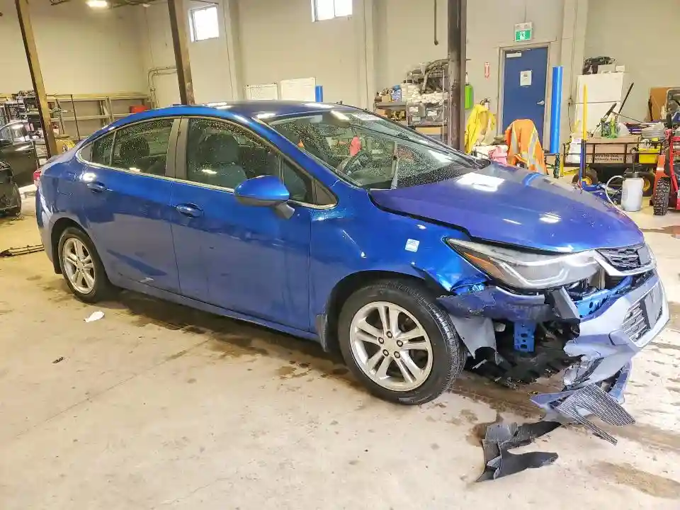 1G1BE5SM4J7116858 2018 CHEVROLET CRUZE-3